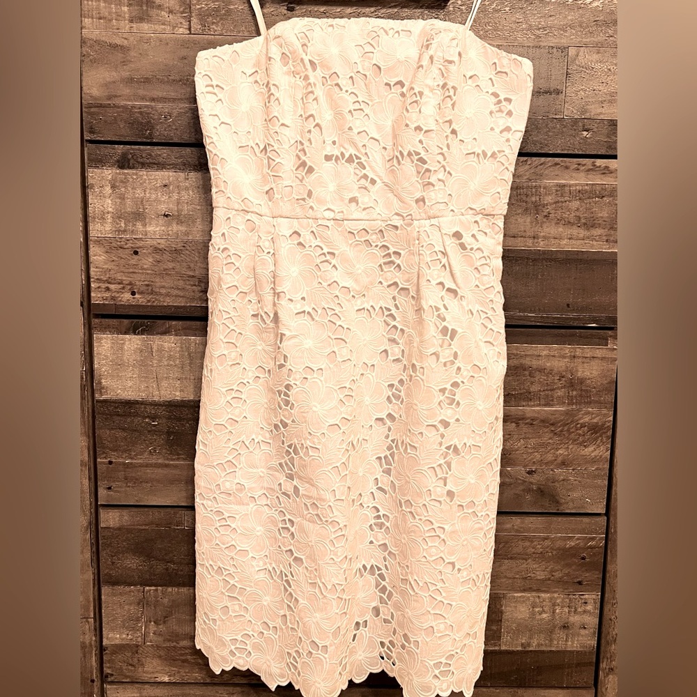 Lily Pulitzer Kentucky Sienna eyelet dress- Size 6